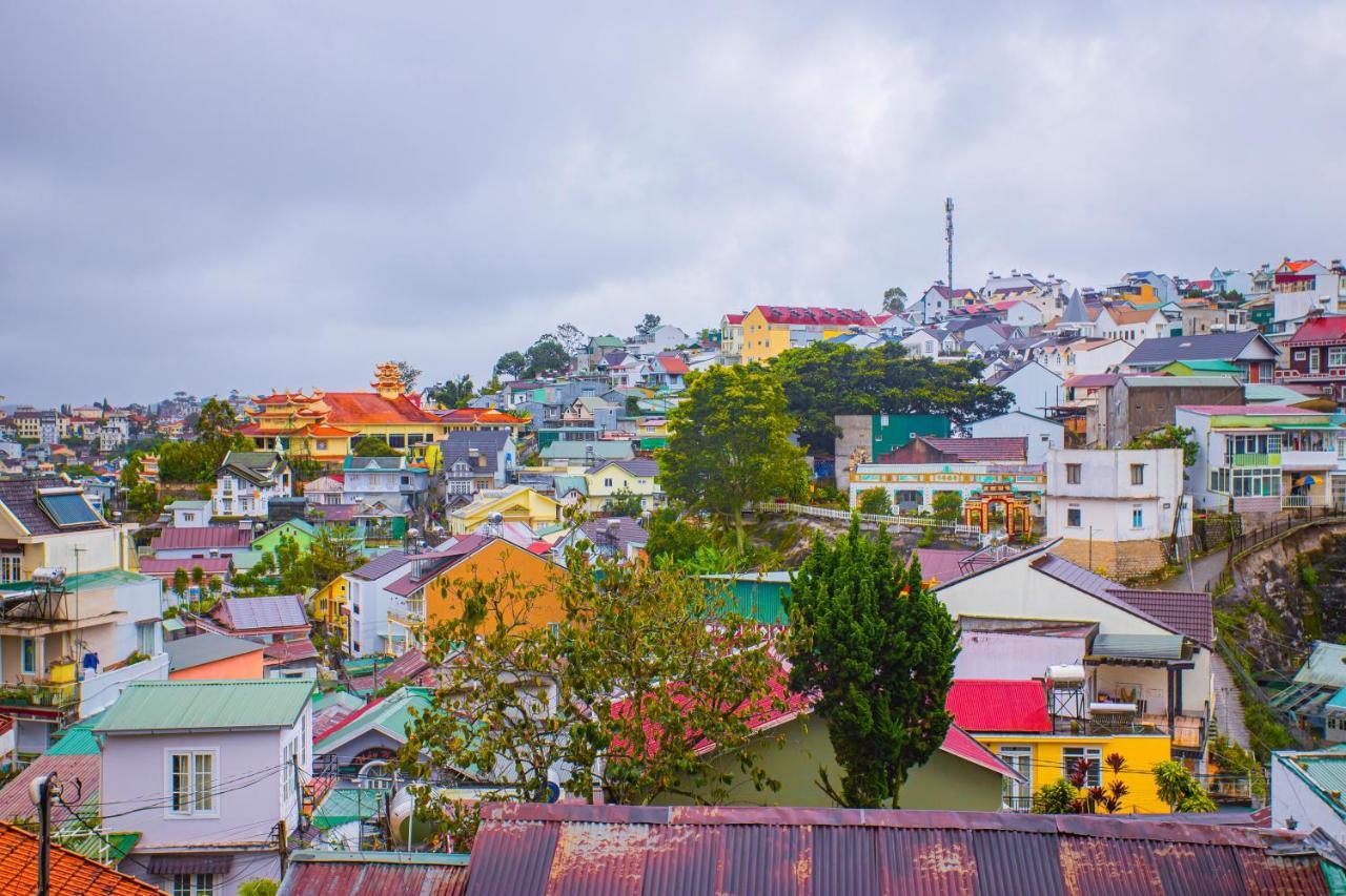 Big Home Dalat Homestay Экстерьер фото